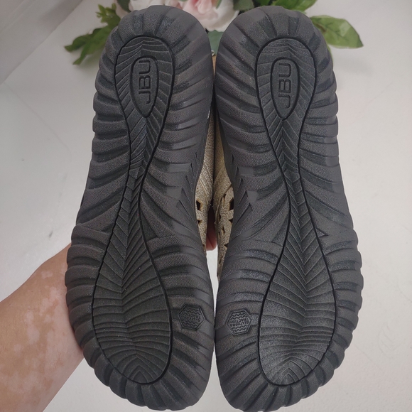 JBU Gold Slip-On Women's Shoes - Picture 2 of 5